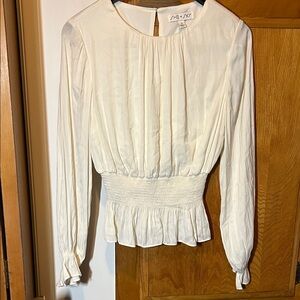 She + Sky Cream Long Sleeve Blouse